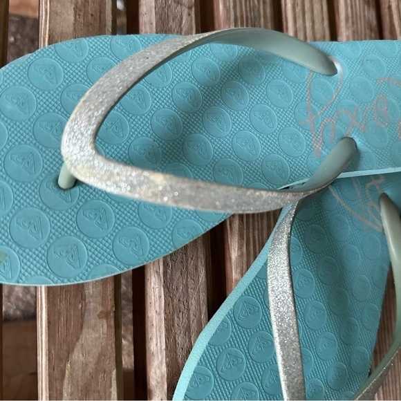 Roxy Women's Lumina Lite Turquoise Blue Silver Flip Flops Thongs 8 Sandals - Picture 6 of 8